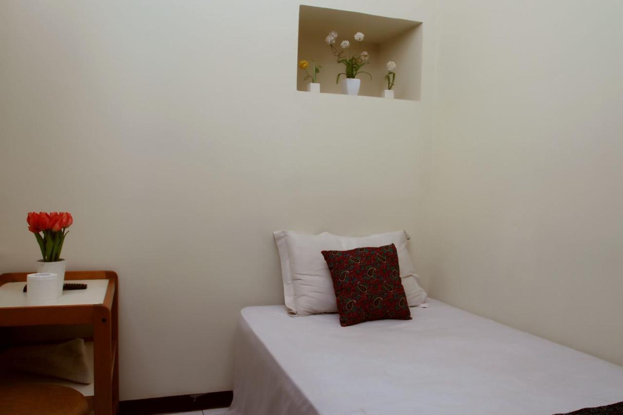 Hotel Bantal Guling Trans à Bandung Extérieur photo