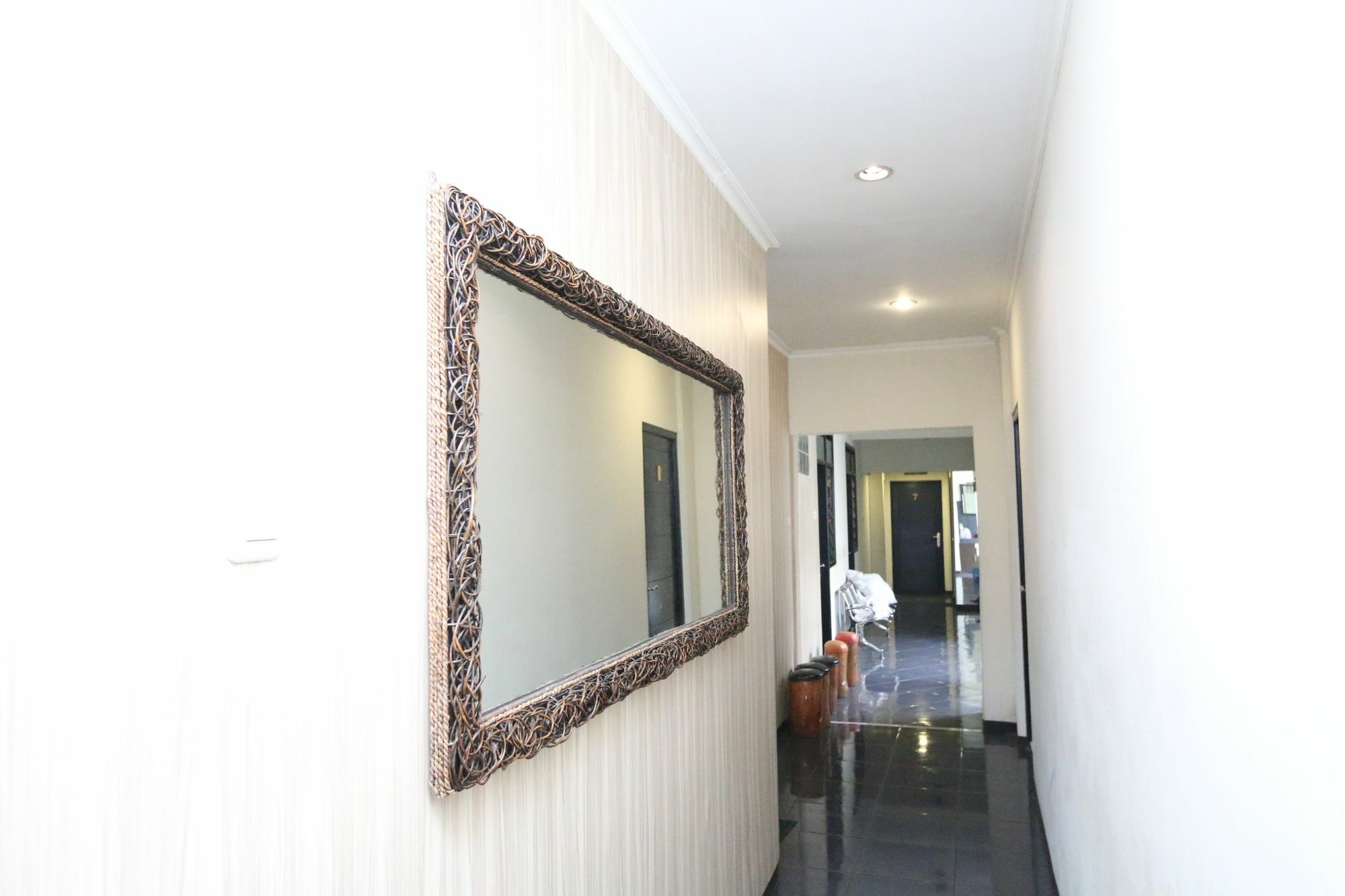 Hotel Bantal Guling Trans à Bandung Extérieur photo